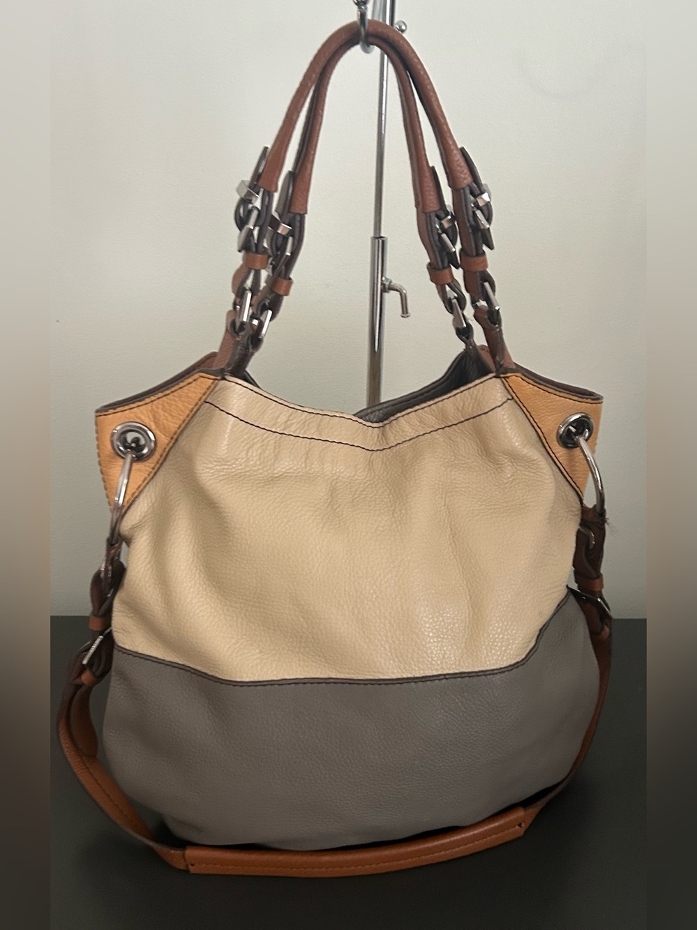 orYANY Colorblock Pebbled Leather Hobo Crossbody Shoulder Bag Beige Taupe - Picture 7 of 14